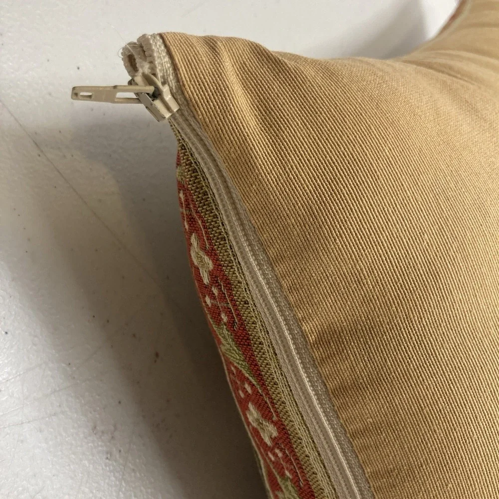 Vtg Scottish Tapestry Throw Pillow Crewel Cottage‎ Scene 13 X13